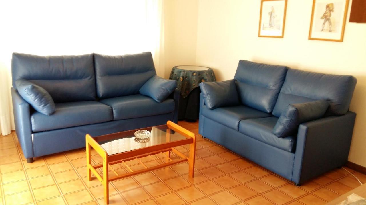 Apartamentos Turisticos Arosa Ogrove 格罗韦 外观 照片