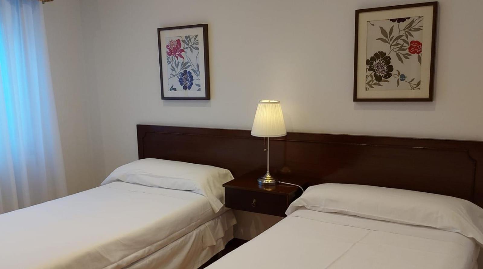 Apartamentos Turisticos Arosa Ogrove 格罗韦 外观 照片