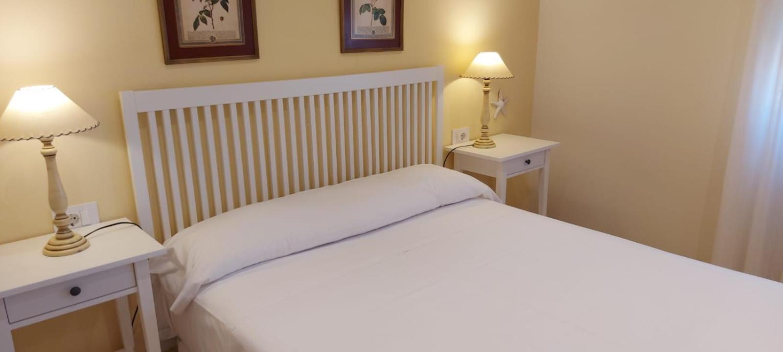 Apartamentos Turisticos Arosa Ogrove 格罗韦 外观 照片