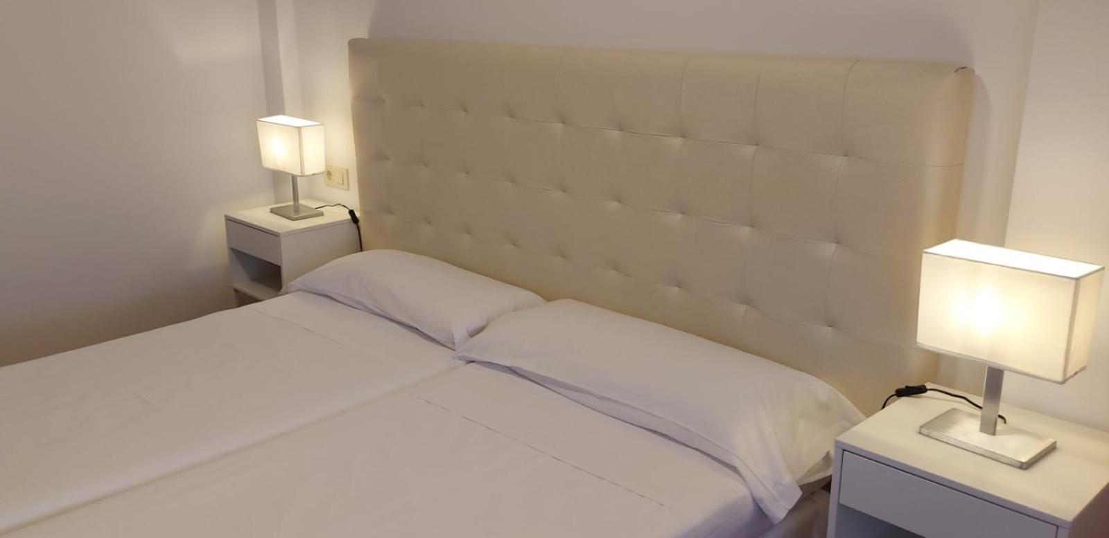 Apartamentos Turisticos Arosa Ogrove 格罗韦 外观 照片