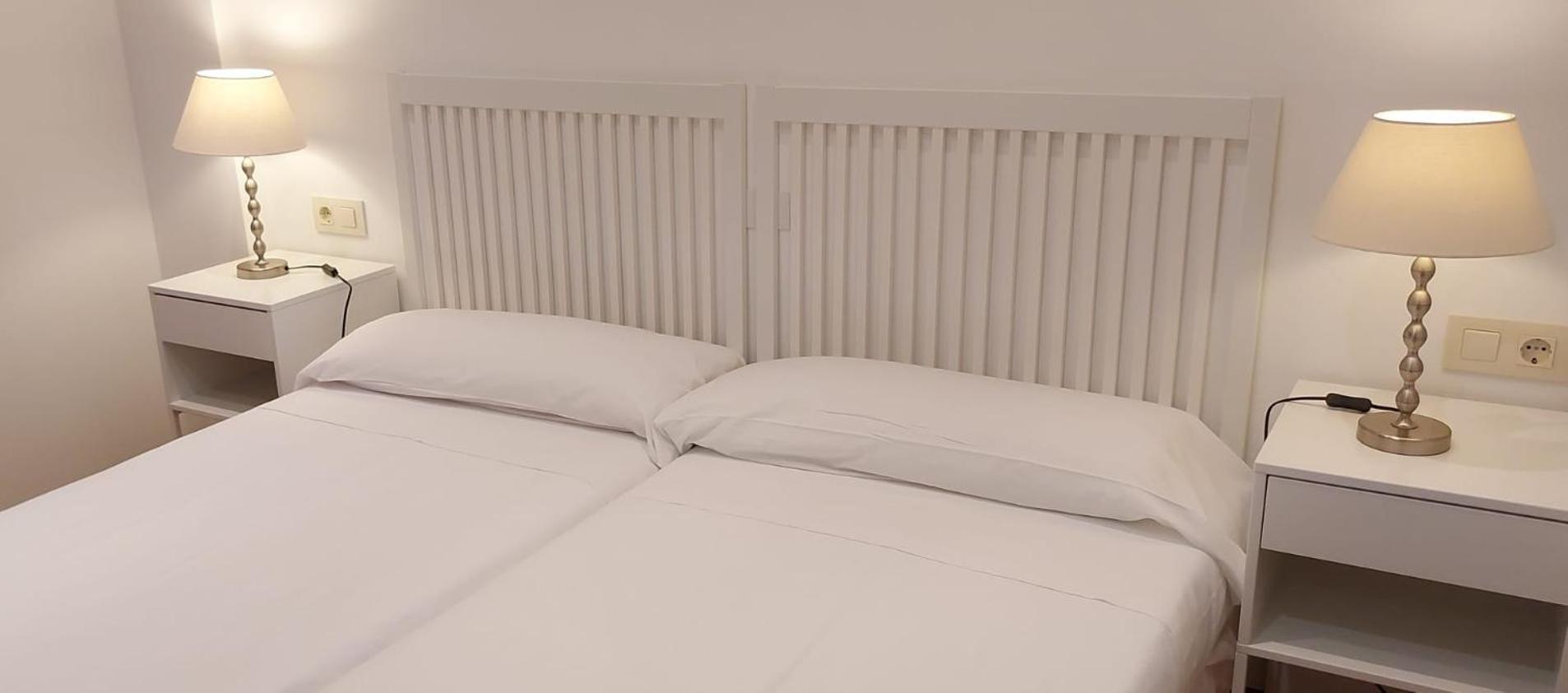 Apartamentos Turisticos Arosa Ogrove 格罗韦 外观 照片